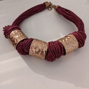 Cord necklace